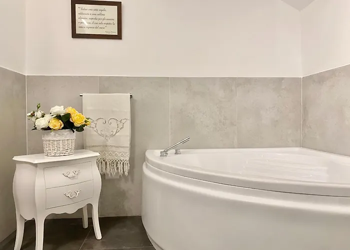 Casaviva - Lovely Trilo In The Heart Of *