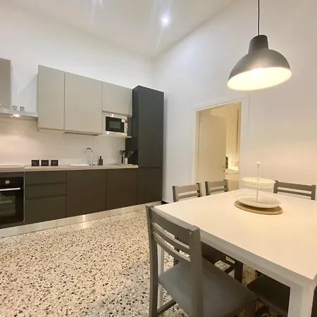 Casaviva - Lovely Trilo In The Heart Of * 热那亚